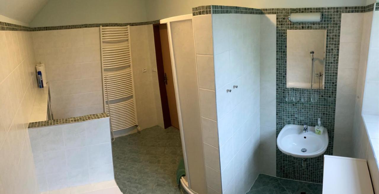 Apartman V Hajich Mala Skala Exterior photo